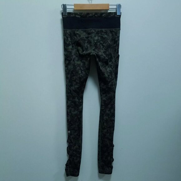 2 Lululemon Leggings Nice Asana Jacket Speed Tight Luxtreme Size 2 XXS Bundle - Picture 6 of 8